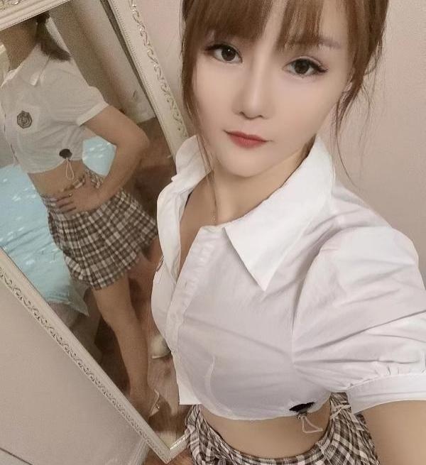 江宁长腿美女
