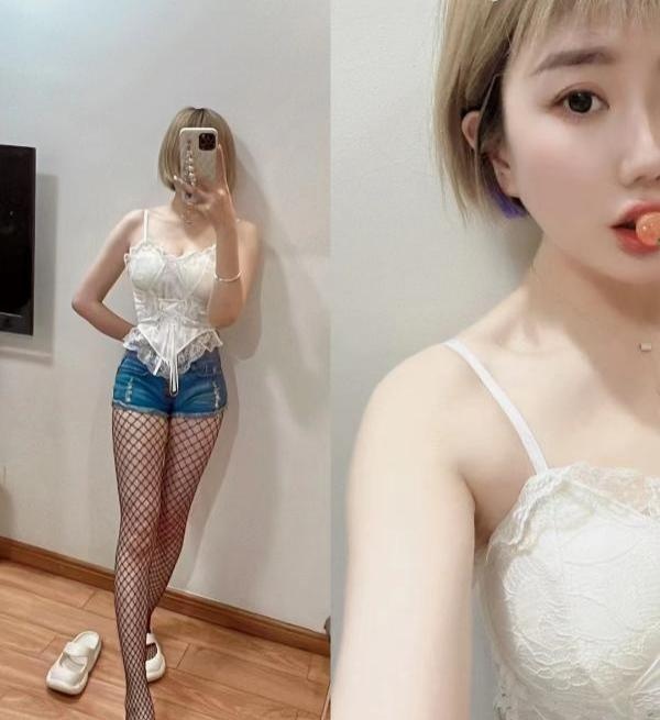 反差的短发妹子