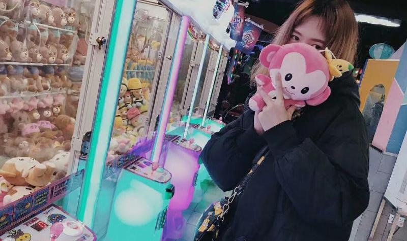 滨湖中项娇小的若若