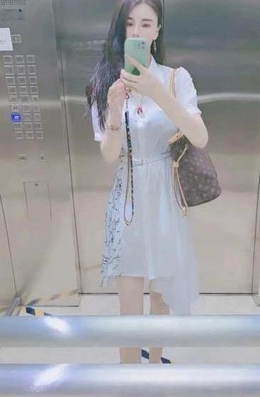 武汉优雅长腿妹