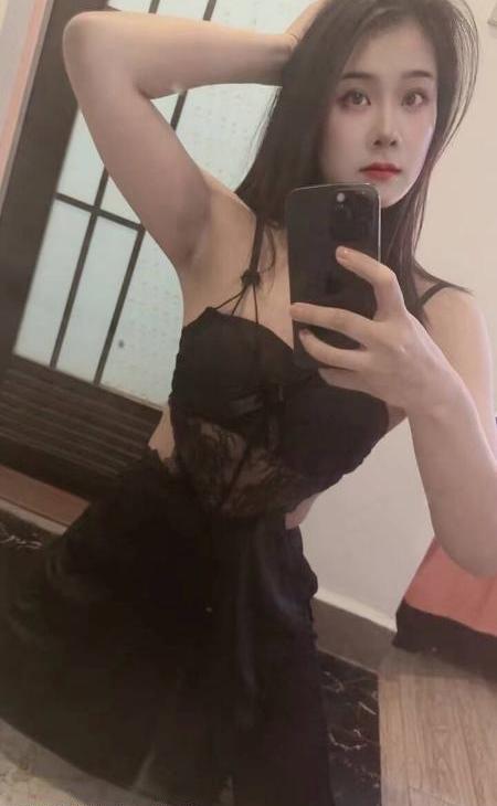 固戍水妹大奶悠悠