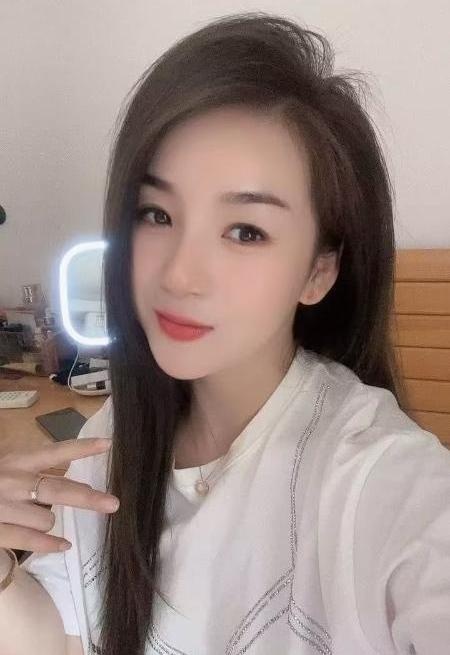 紧致小少妇