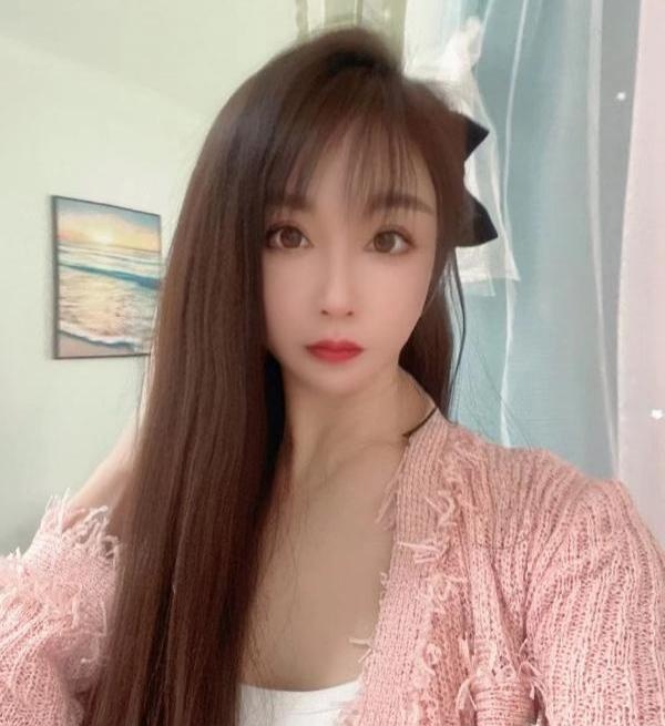 长腿风骚妹纸