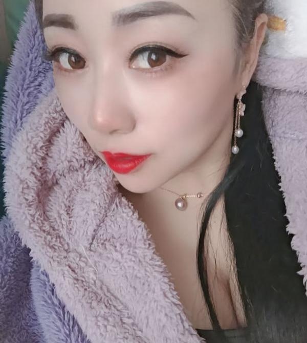 红旗河沟大胸服务女王