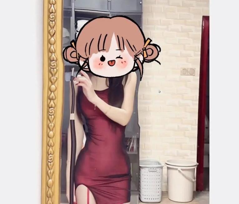 细腰洋妹妹