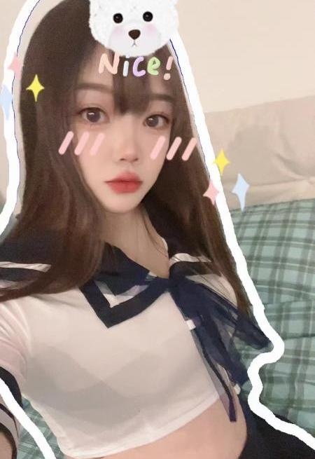 粉嫩小姑娘