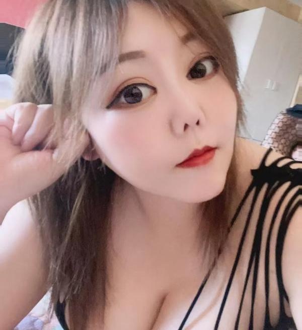 皇姑大奶胖妞
