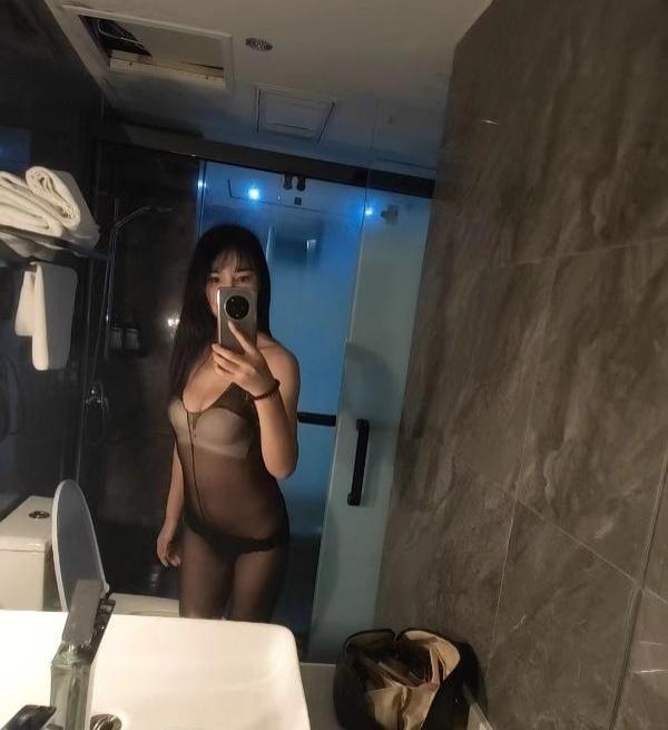 穿透视装的小师妹