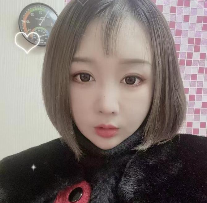 雨花区可舌吻的小姐姐