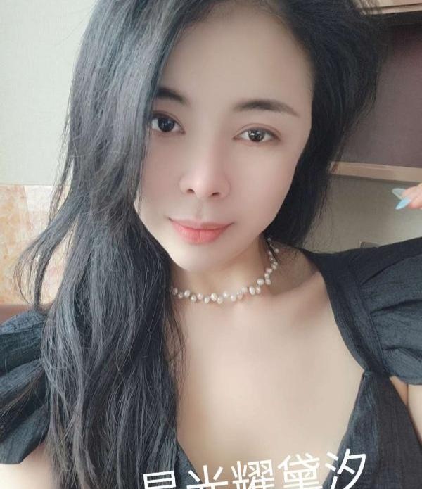 瑜伽 黛汐姐