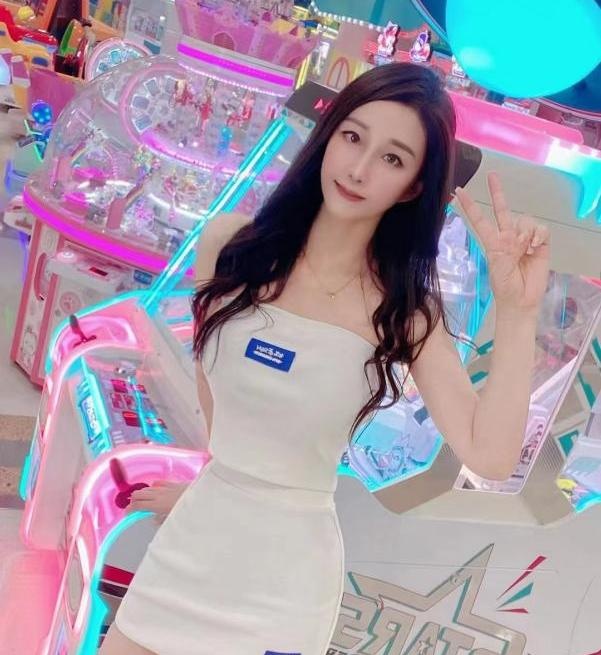 光谷附近的妹子