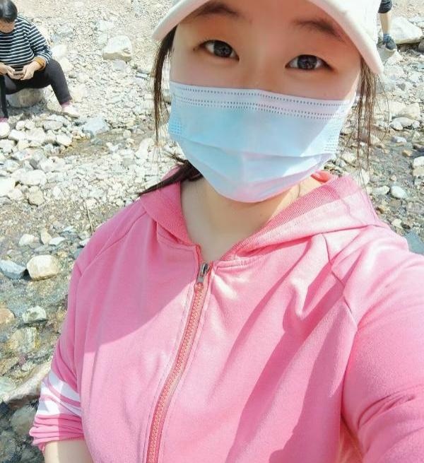 巨乳小妹