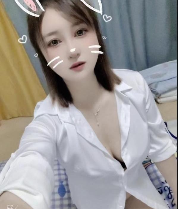 美臀叮叮老师