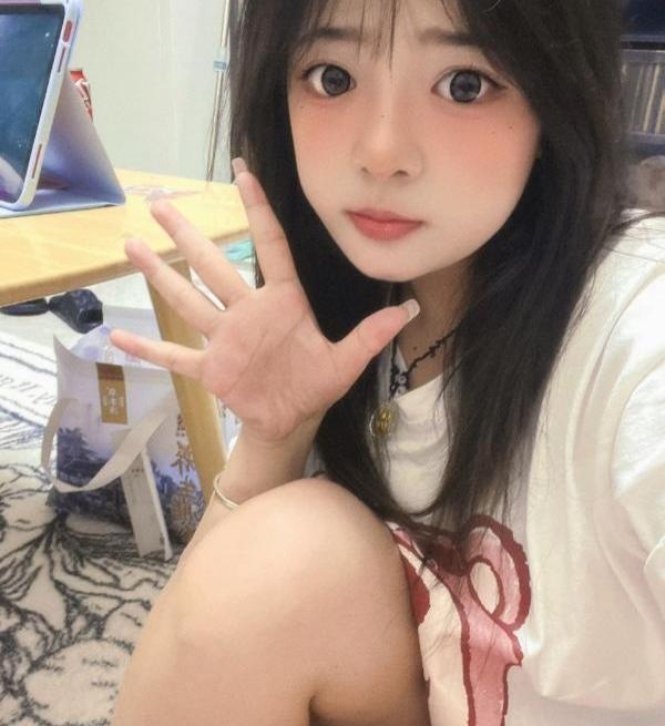 人美声甜凤楼
