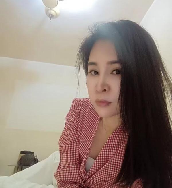 上城的少妇