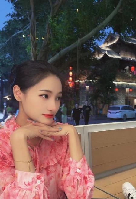 石厦芯儿