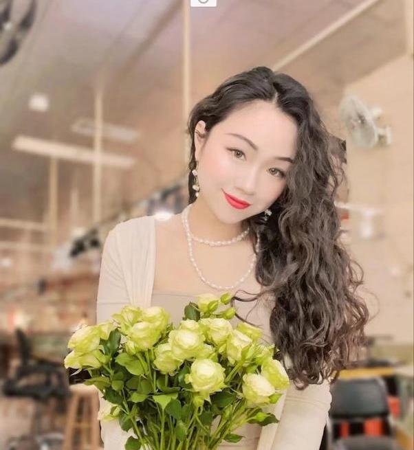 风情女人 小丽