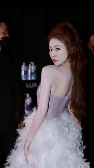 南京颜值美女一枚