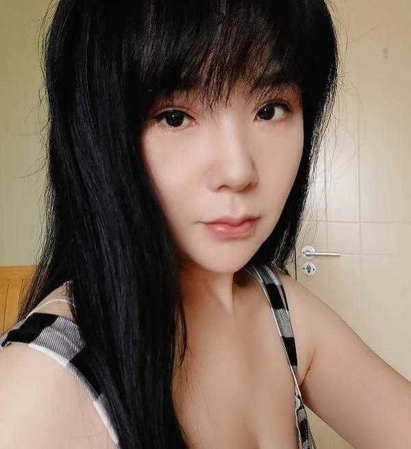 丰台中小活少妇田芯儿