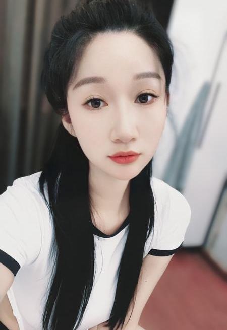 水多多骚车模