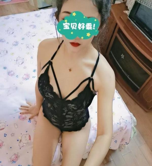 原燕康浴室苏小萌