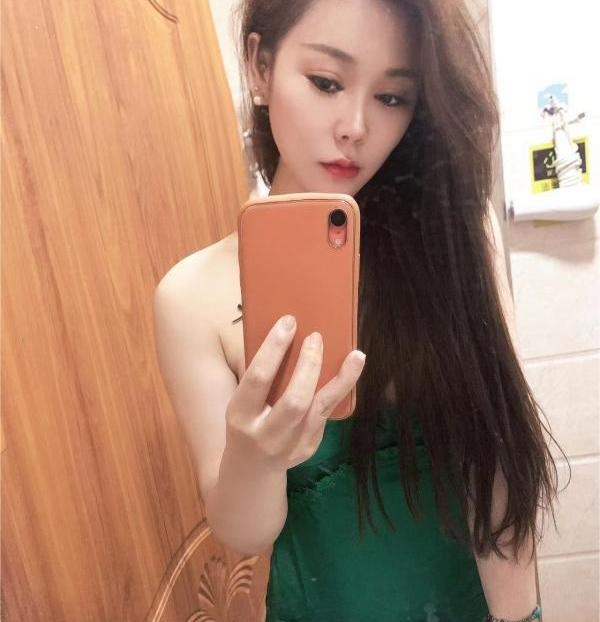 武昌区美甲店少妇