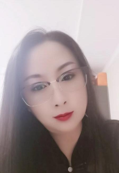 巨乳骚蜜儿