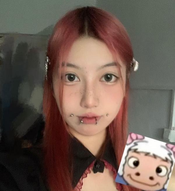 小q舌钉