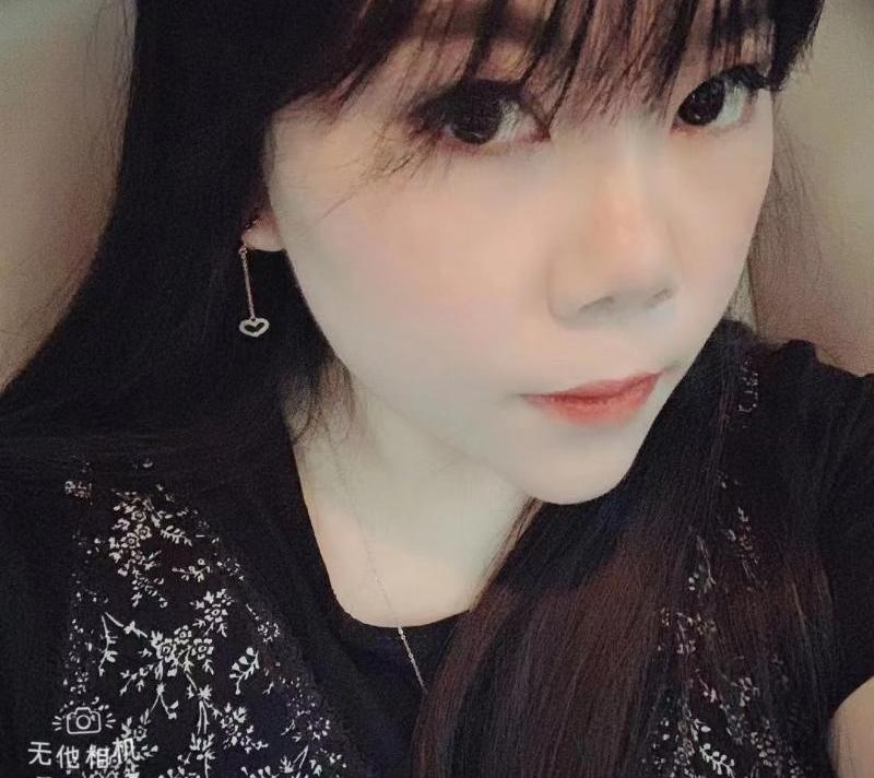 洪山恋爱脑小萝莉