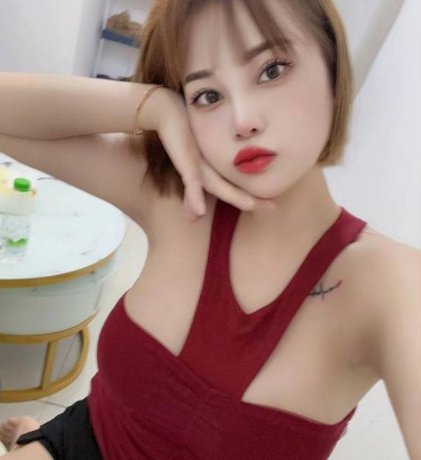 大胸情欲风骚妹子