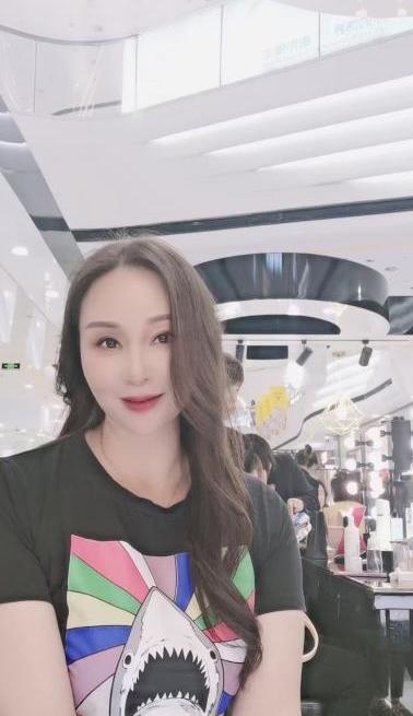 韵味十足的倩倩