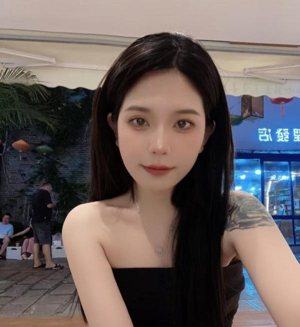 合肥政务区美女