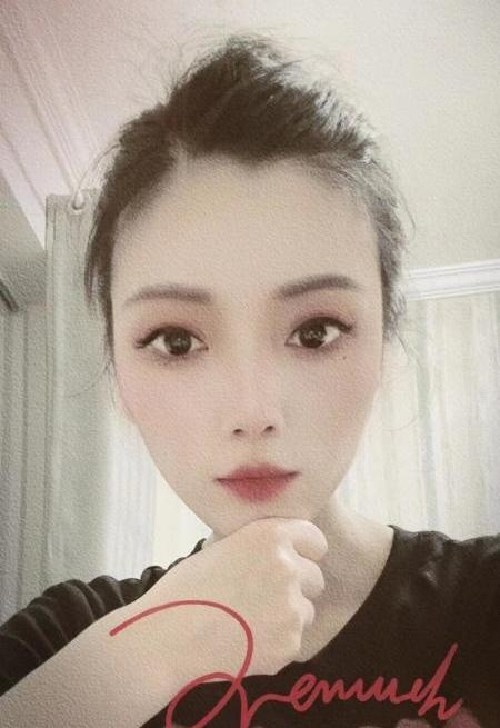 拱墅性感高挑长腿少妇