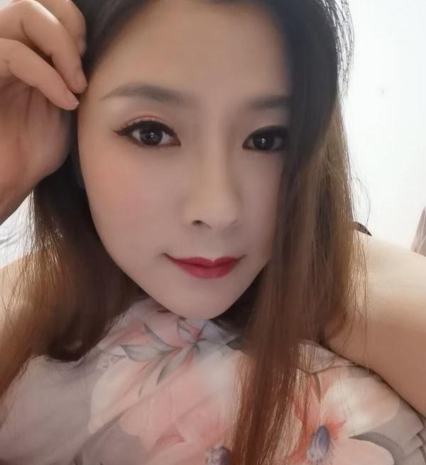 风骚御姐艾玛