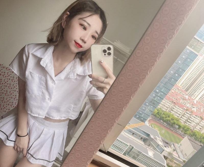 徐东青青