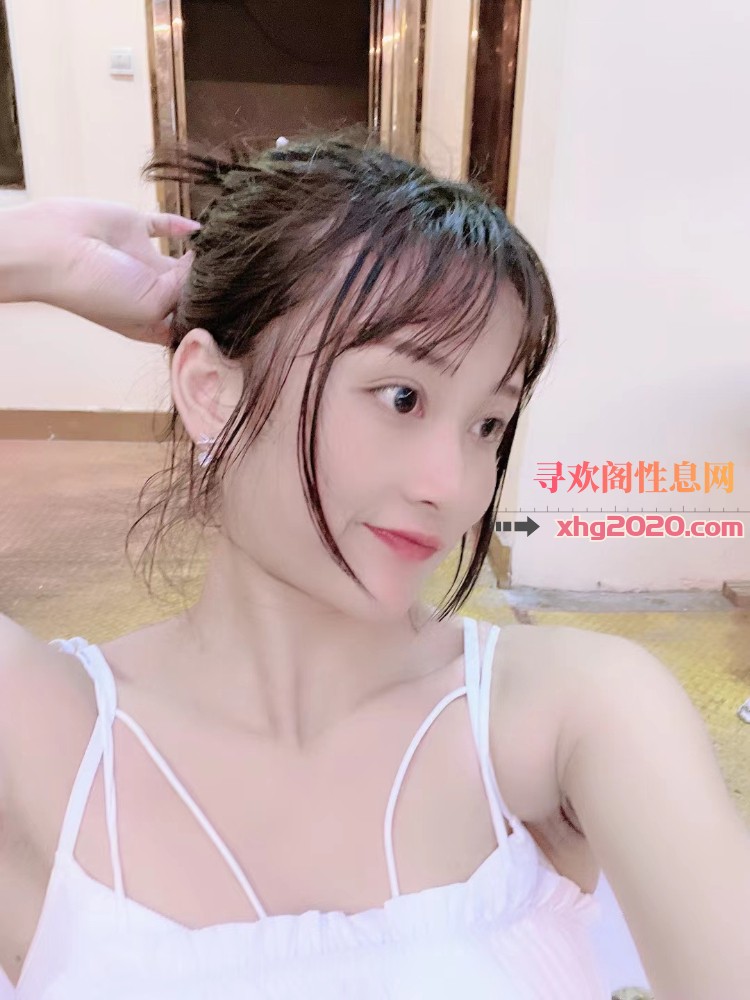 弘阳可爱小姐姐
