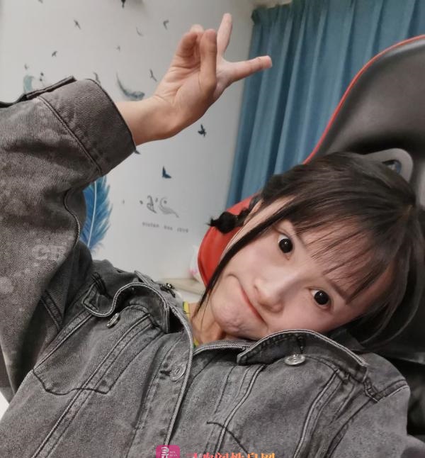 汉服cos小姐姐