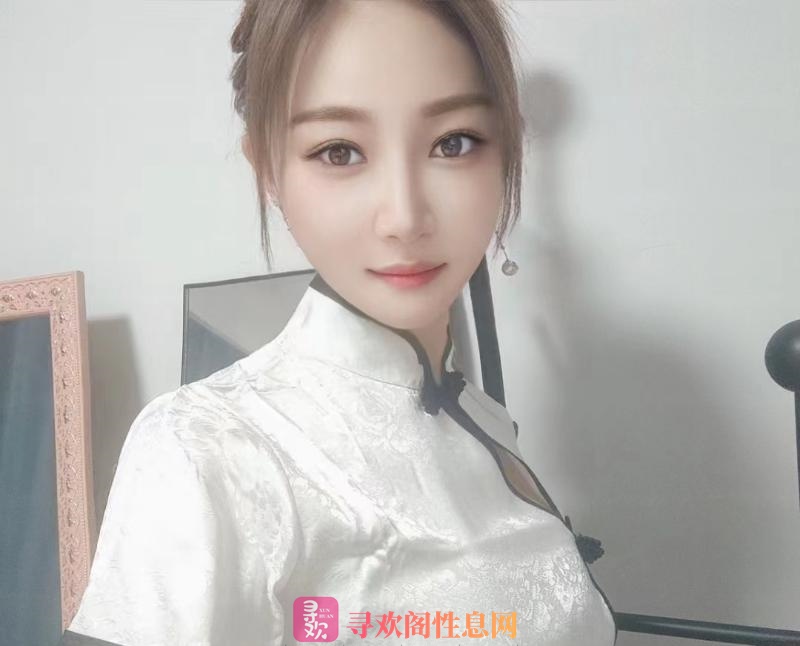 气质美女思琪