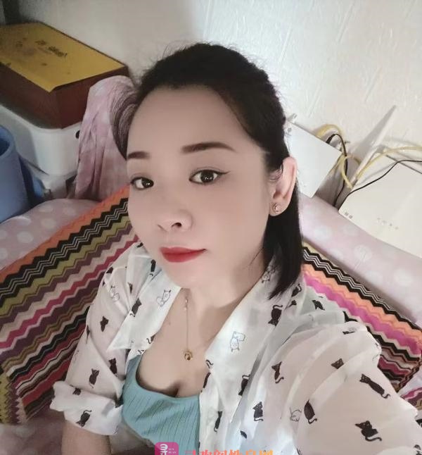 武昌高性价比大胸妹子