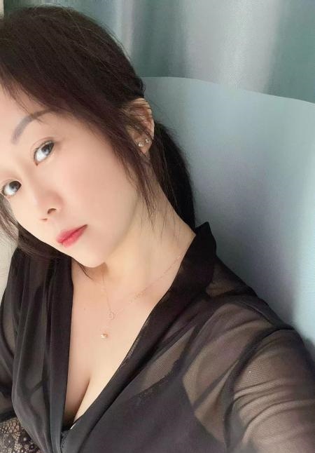 新吴区长江路娇小少妇