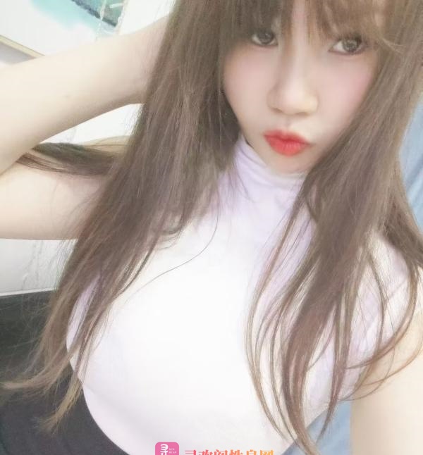 童颜巨臀骚琳