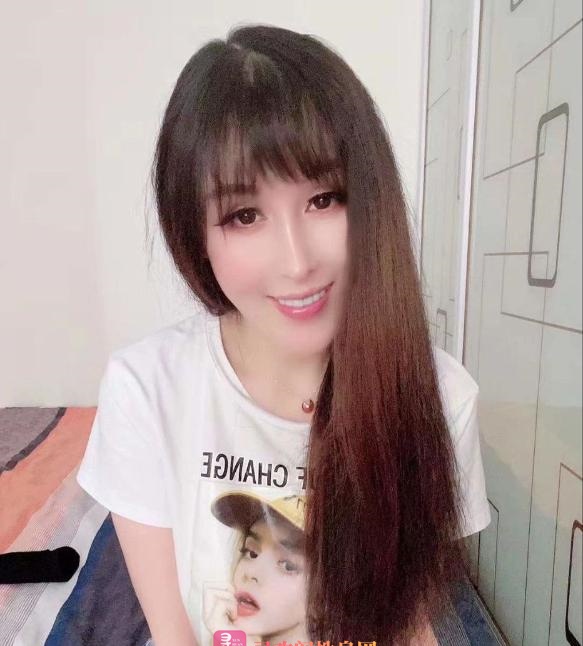 鼓楼苗条妹子小霜