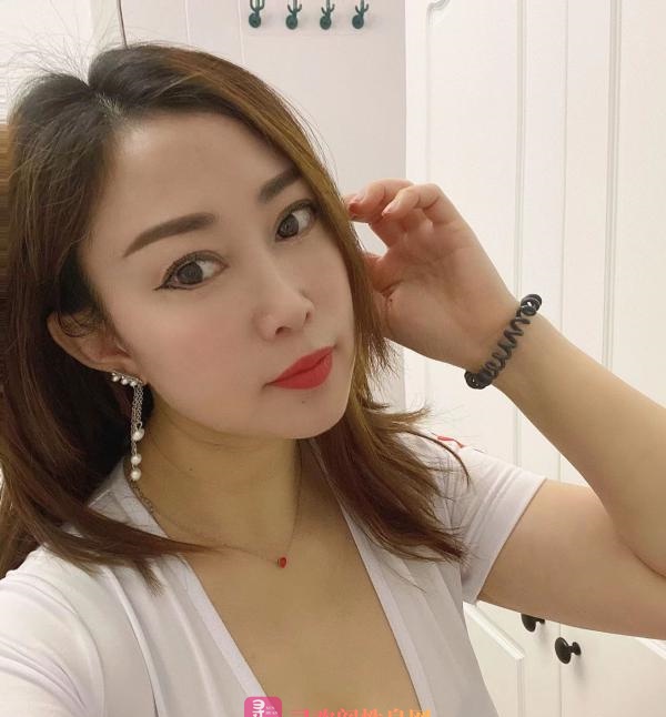 夫子庙四川少妇