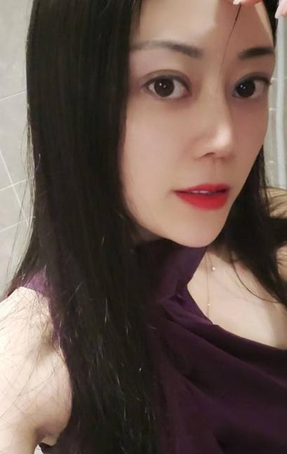 性价比双飞气质美女