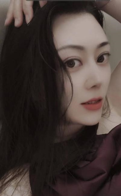性价比双飞气质美女