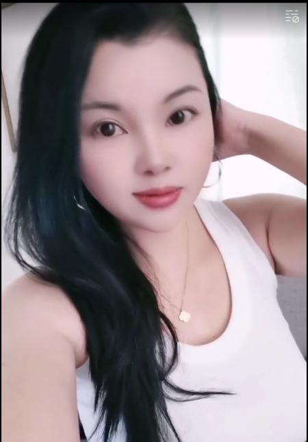 服务系傣族爆乳妹