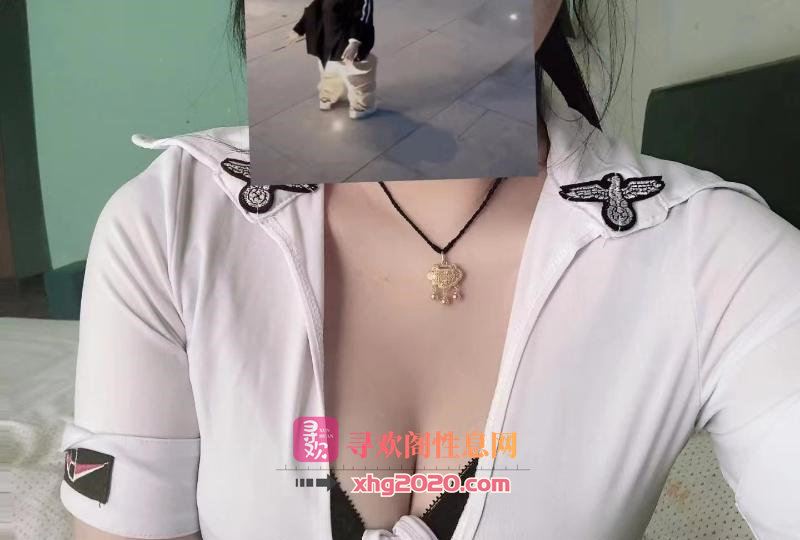 大奶害羞妹
