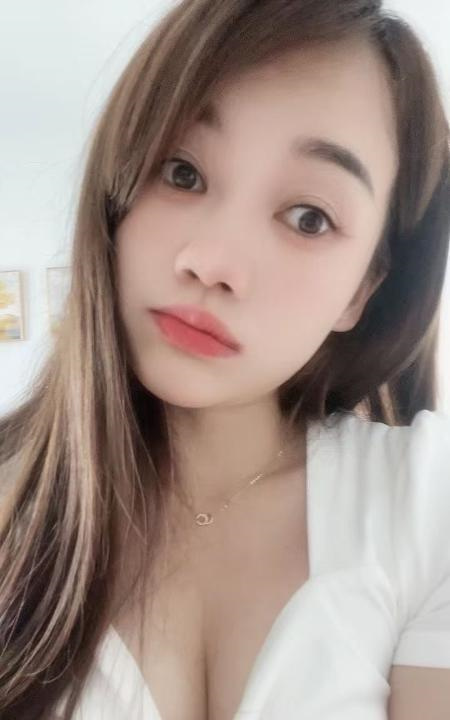凯旋门服务系少妇