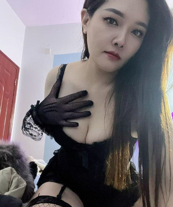 风骚巨乳毒龙少妇