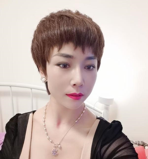 精致短发
